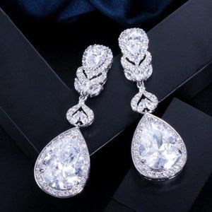 Elegant Earrings Tear Drop Shaped Cubic Zirconia Bridal Earrings